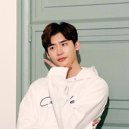 Lee Jong Suk