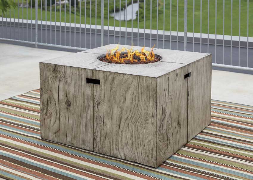 Pick a Right and Affordable Fire Pit Table UK