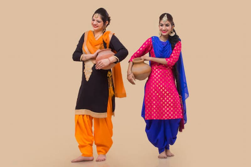 Which is the best website for salwar suits in India?